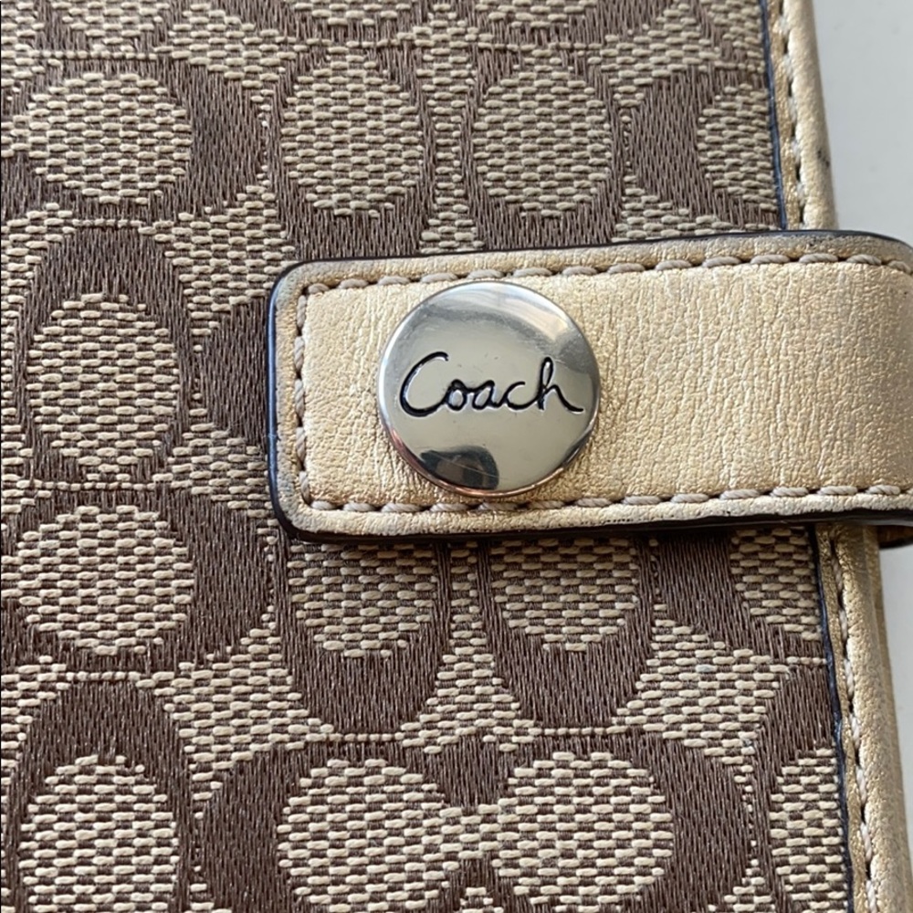 Coach Card Wallet - Picture 8 of 8